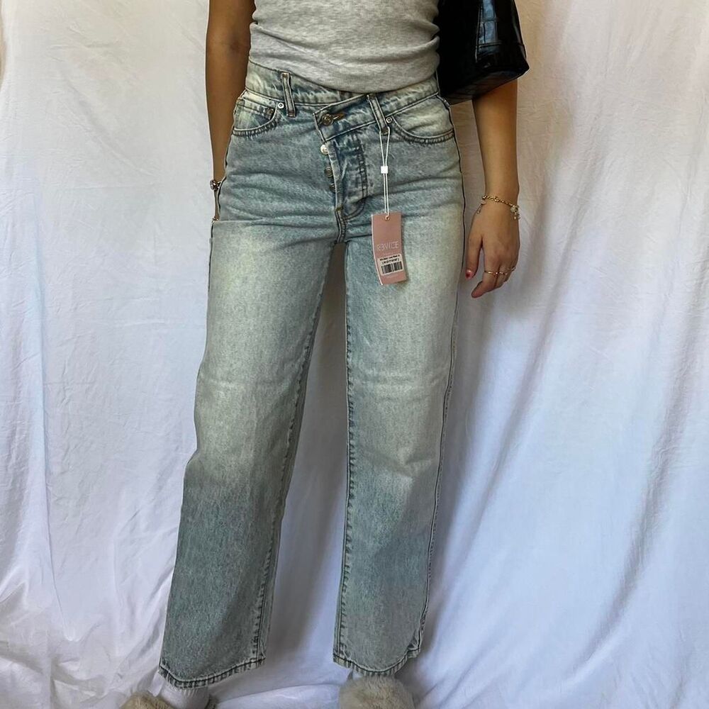 Revice Women's Blue and White Jeans